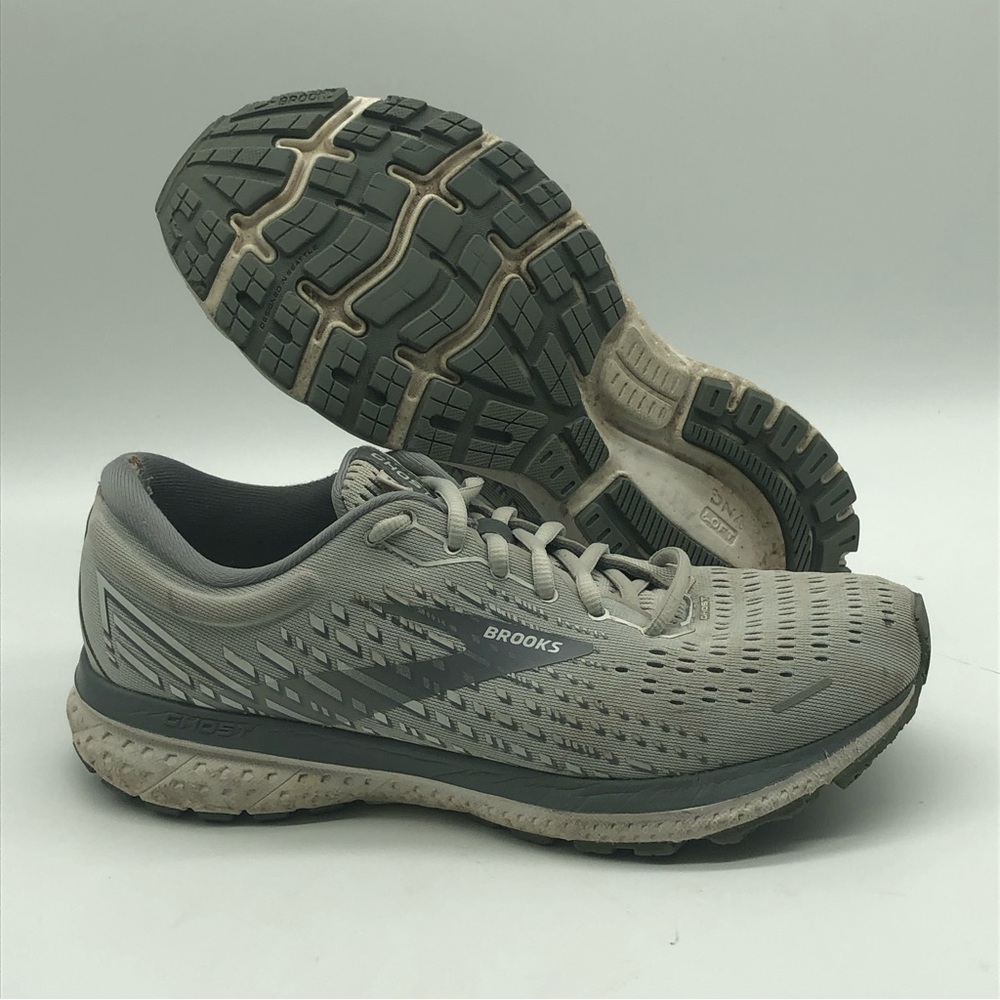 Brooks Running Shoes Women's 9.5 Ghost 13 Grey Lace Up Athletic Sneakers